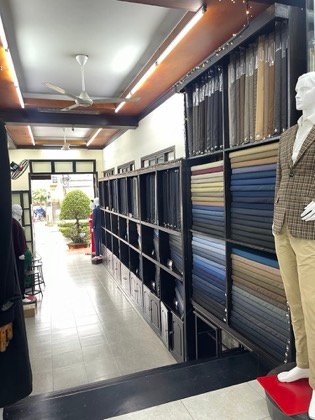 Clothes made at A Dong Silk, photo by a customer (Jason ju)