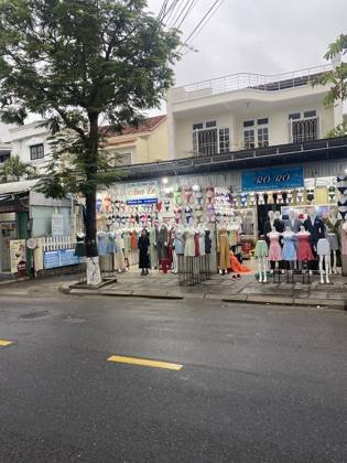Clothes made at Ana Le Tailor, photo by a customer (Deena Portell)