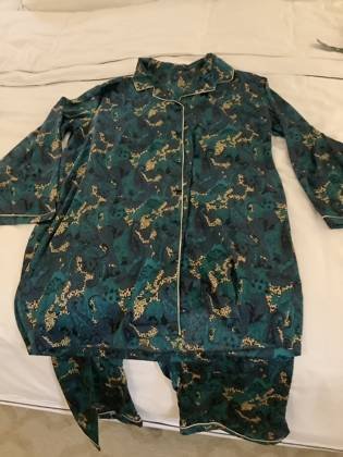 Clothes made at Bambou Silk Tailors, photo by a customer (Lorna HH)