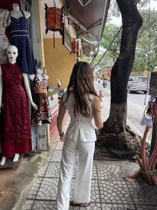 Clothes made at Blue Lantern Tailor &Design, photo by a customer (Sophie März)