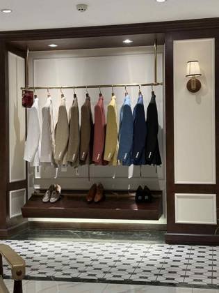 Clothes made at Cao Minh Saigon, photo by a customer (Huy Lê)