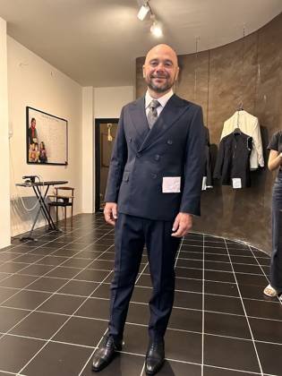 Clothes made at Cò Lả Tailor, photo by a customer (Alessia Maria Aldina Mazzarella)