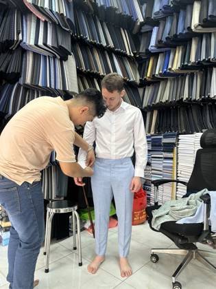 Clothes made at Cửa hàng Thái Taloring One Day, photo by a customer (Tuey Khuat)