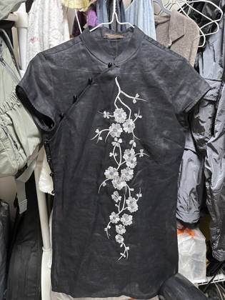 Clothes made at Diệu Thanh Boutique, photo by a customer (김지윤)