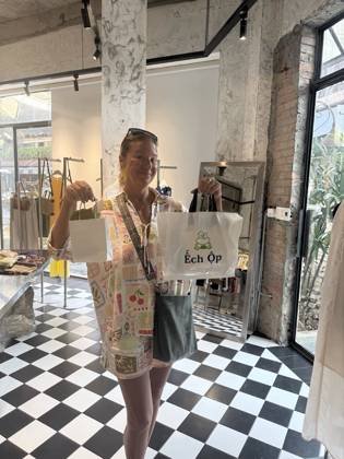 Clothes made at Ếch Ộp Store, photo by a customer (Софья Ершова)