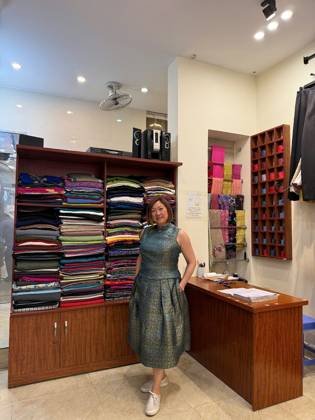 Clothes made at Hoàng Vân Silk, photo by a customer (Kalai To)