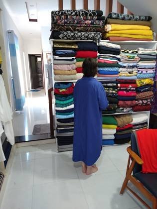 Clothes made at Ken tailor, photo by a customer (Griet Van Dievoet)
