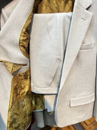 Clothes made at Long Tailor, photo by a customer (Ley DLS)