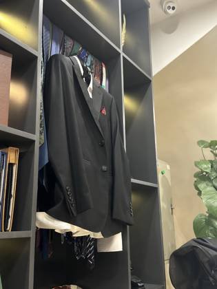 Clothes made at May vest đẹp Hà Nội, photo by a customer (Teacher Walid)