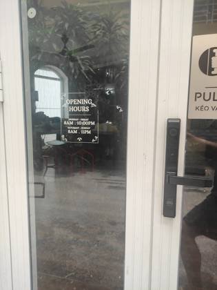 Clothes made at P&Tailor Since 1994, photo by a customer (Brian Cusicanqui)