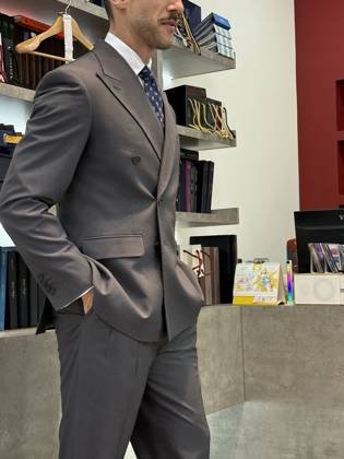 Clothes made at Phamtailor, photo by a customer (Janna T)
