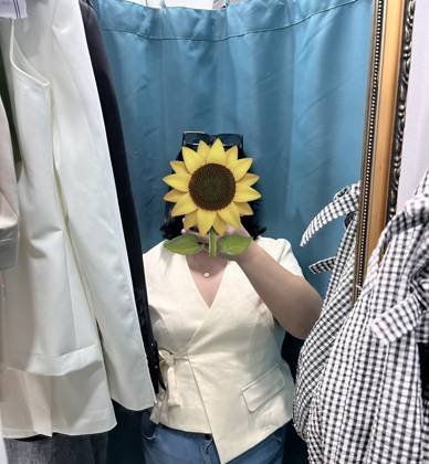 Clothes made at Phương Giang Tailor, photo by a customer (Dixie.K)