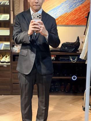 Clothes made at Ramaydy Bespoke, photo by a customer (ơ Oqx)