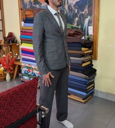 Clothes made at Remy Tailor Hoi An, photo by a customer (Kinjy B)