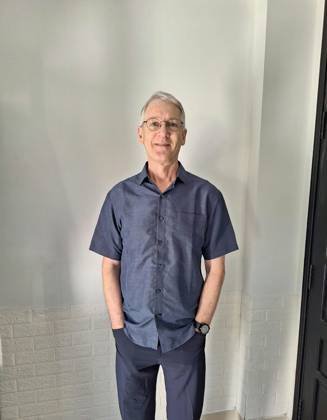 Clothes made at Rosa Tailor, photo by a customer (HKMAN)