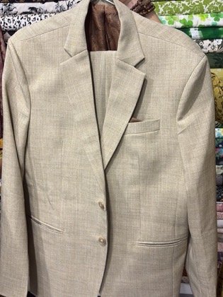 Clothes made at Sen Tailor Hoi An, photo by a customer (LaJarre 99)