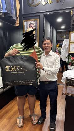 Clothes made at Tài Tailor, photo by a customer (Mohamad Iqbal Shafi Mohd Azahar)