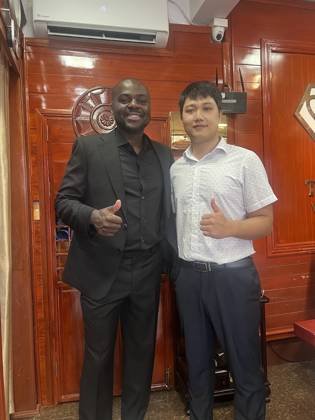Clothes made at Tailor Thanh, photo by a customer (Serious Basketball)
