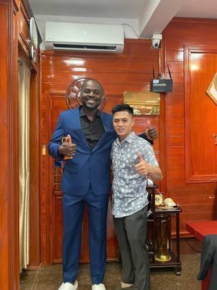Clothes made at Tailor Thanh, photo by a customer (Serious Basketball)