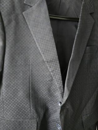 Clothes made at Tailor Thu 506, photo by a customer (Manu Gosraider)