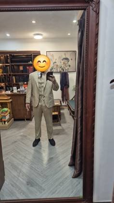 Clothes made at Tiệm may LeeTran Tailor, photo by a customer (Taulama Siuhengalu)