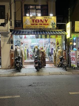 Clothes made at Tony The Tailor, photo by a customer (William Borowiak)