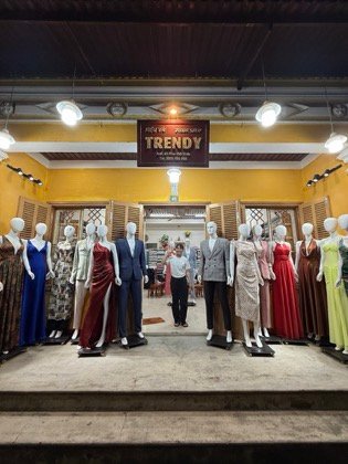 Clothes made at Trendy Tailor Hoi An, photo by a customer (John Nguyen)
