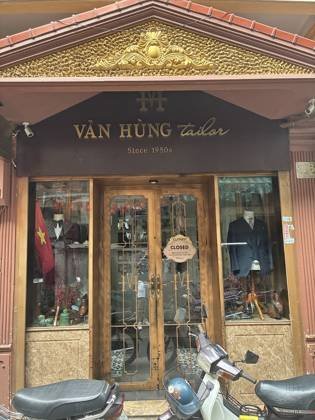 Clothes made at Văn Hùng Tailor, photo by a customer (Paul Gibbs)