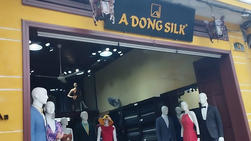A Dong Silk, tailor for suits and shirts in Hoi An — photo 4 of 6