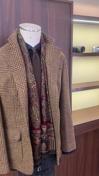 Aiguille Bespoke Tailoring, tailor for suits and shirts in Hanoi — photo 4 of 6