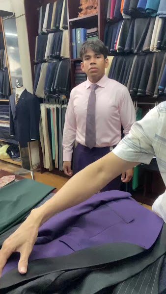 Bá Vĩ Tailor, tailor for suits and wedding suits in Ho Chi Minh City (Saigon) — photo 4 of 6