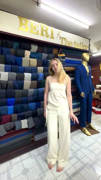 Beri -The Tailor, tailor for dresses and tops in Hoi An — photo 2 of 6