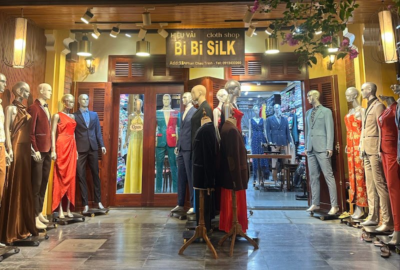 Bibi Silk, tailor for suits and shirts in Hoi An — photo 5 of 6