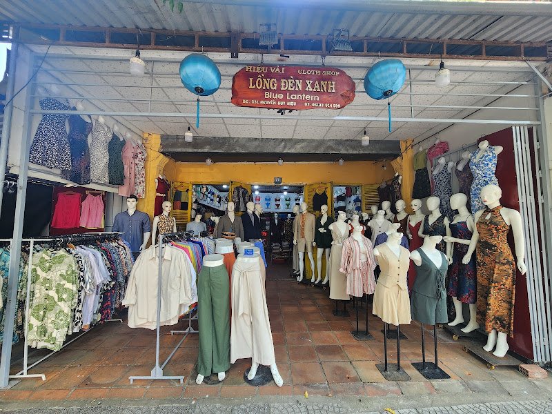 Blue Lantern Tailor &Design, tailor for suits and dresses in Hoi An — photo 5 of 6