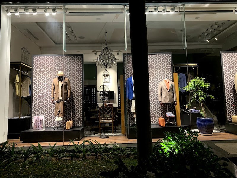 Cao Minh Saigon, tailor for suits and three-piece suits in Ho Chi Minh City (Saigon) — photo 3 of 6