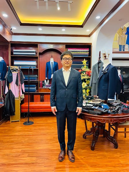 Cazo Tailor, tailor for suits and tuxedos in Hanoi — photo 5 of 6