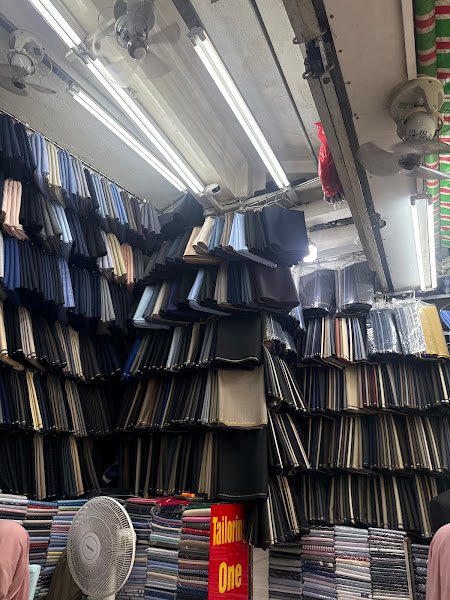 Cửa hàng Thái Taloring One Day, tailor for suits and three-piece suits in Ho Chi Minh City (Saigon) — photo 3 of 6