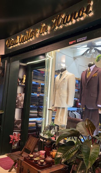 Danva Bespoke Suit Tailor Shop, tailor for suits and shirts in Hanoi — photo 2 of 6