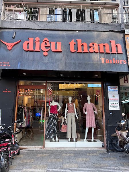 Diệu Thanh Boutique, tailor for embroidery and linen in Ho Chi Minh City (Saigon) — photo 5 of 6