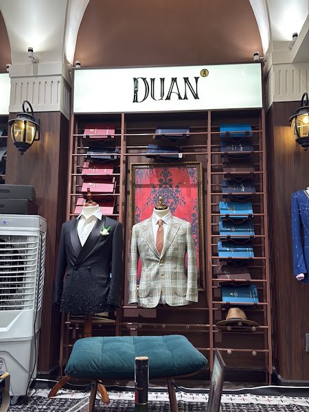 DUAN Tailor, tailor for suits and shirts in Ho Chi Minh City (Saigon) — photo 5 of 6