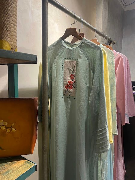 Ếch Ộp Store, tailor for dresses and tops in Hue — photo 3 of 6