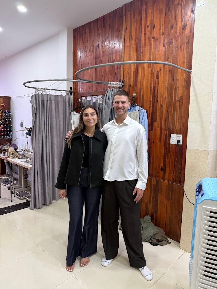 Gangaa Boutique, tailor for suits and dresses in Hoi An — photo 1 of 6