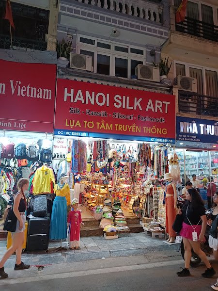 Hanoi Silk Art, tailor for silk and linen in Hanoi — photo 2 of 6