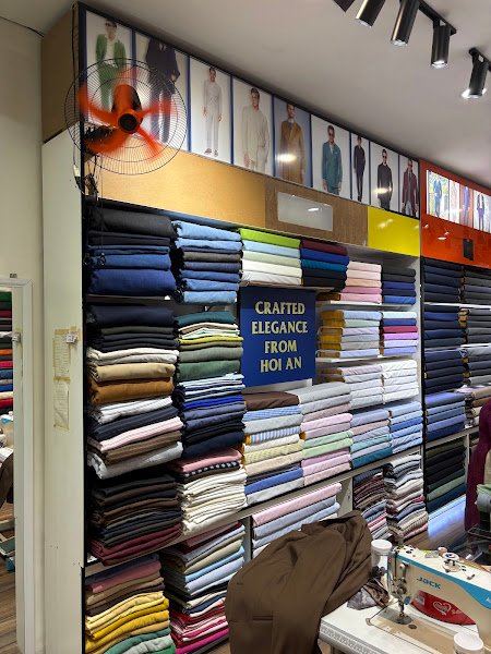 Heritage Tailor, tailor for suits and dresses in Hoi An — photo 3 of 6