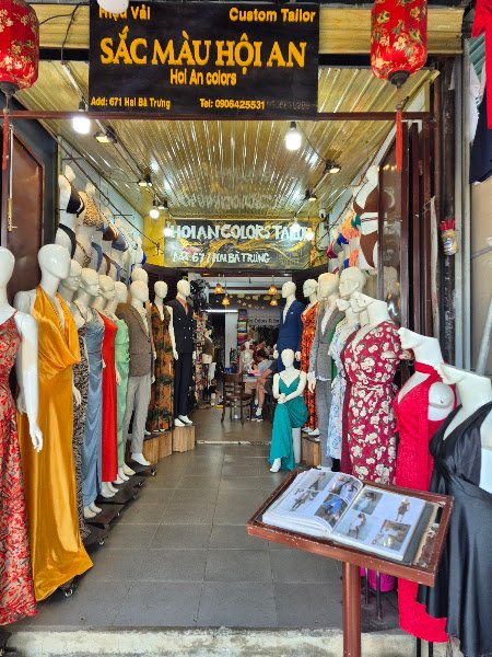 Hoi An Colors tailor, tailor for dresses and skirts in Hoi An — photo 4 of 6
