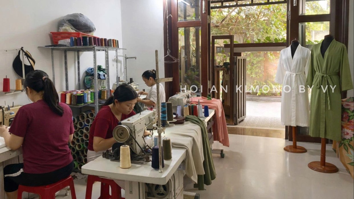 Hoi An Tailor-Made Kimono by Vy, tailor for kimonos and alterations in Hoi An — photo 1 of 4