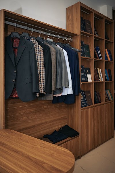 Hue's Tailor, tailor for suits and sport coats in Hanoi — photo 4 of 6
