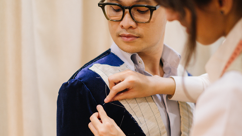 Kim Bespoke, tailor for suits and tuxedos in Ho Chi Minh City (Saigon) — photo 2 of 6