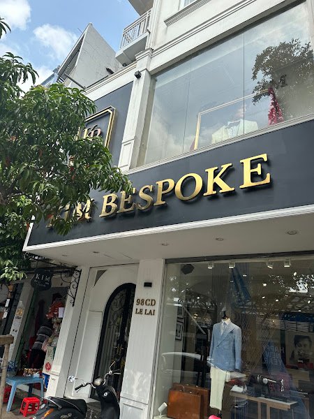 Kim Bespoke, tailor for suits and tuxedos in Ho Chi Minh City (Saigon) — photo 5 of 6