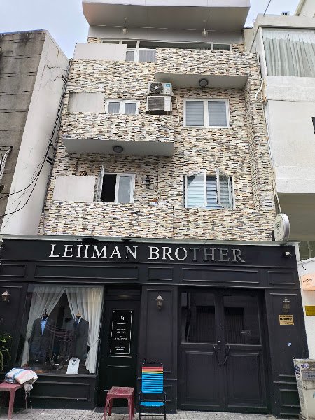 Lehman Brother, tailor for suits and tuxedos in Ho Chi Minh City (Saigon) — photo 2 of 6
